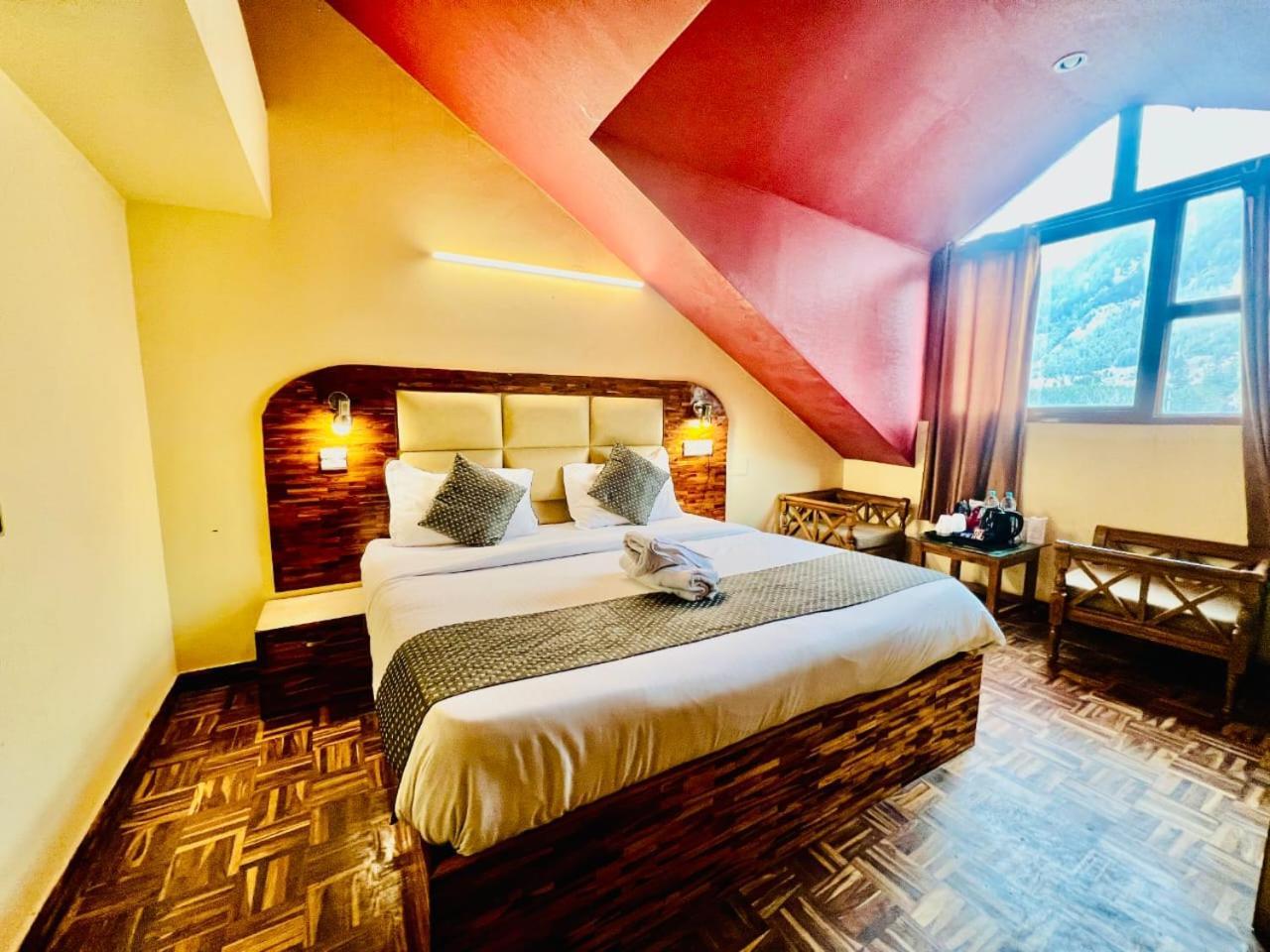 Hotel Kalinga Grand - Luxury Comfort !! Travellers Delight !! Budget Friendly !! Prime Location !! Guest Favourite Manāli Exterior foto